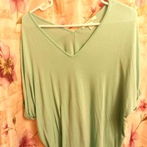 Women's Top